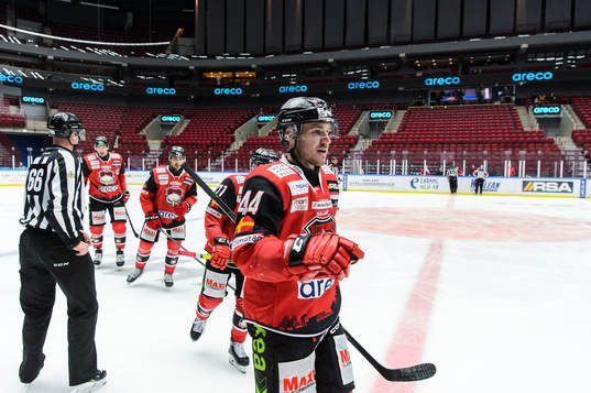 Malmö Redhawks Jesper Jensen Aabo jublar