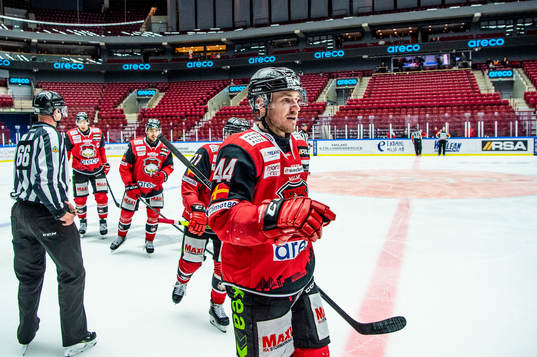 Malmö Redhawks Jesper Jensen Aabo jublar