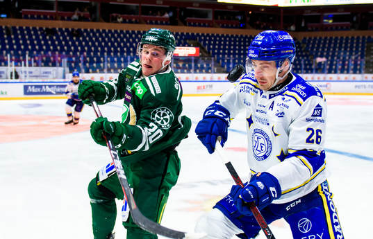 Färjestads Olle Lycksell  och Leksands Patrik Norén