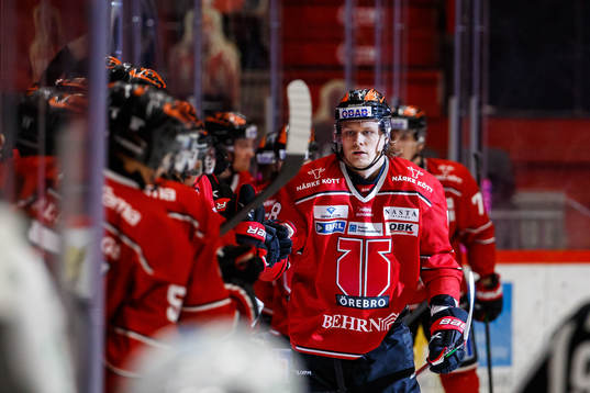 Örebros Rodrigo Abols jublar