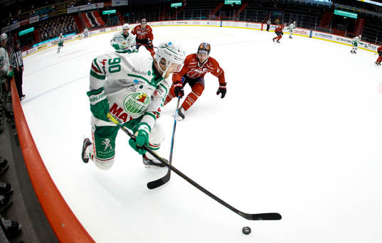 Rögles Ted Brithén och Örebros Rasmus Rissanen