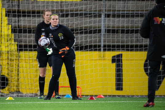 Målvakt Sanna Öjersson