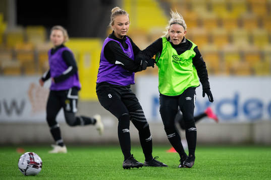 Linn Sångberg och Sara Jardving