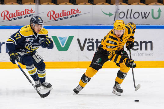 s Emil Johansson och Skellefteås Jesper Frödén