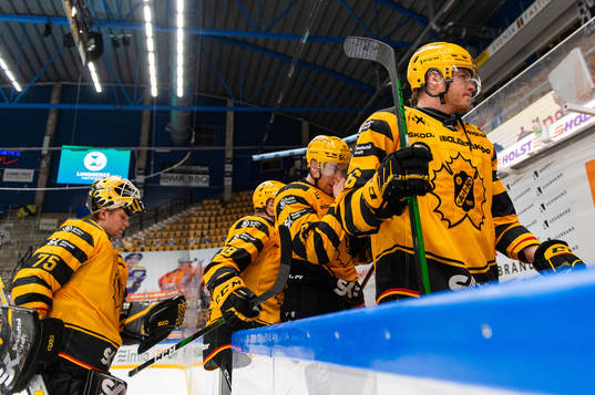 Skellefteås målvakt Arvid Söderblom, Pär Lindholm och