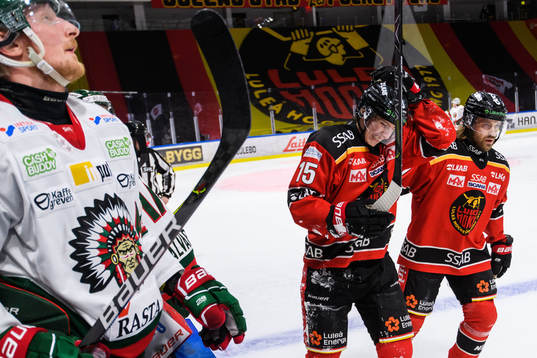 Luleås Carl Mattsson har ont
