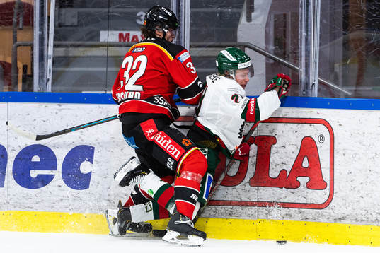 Luleås Oscar Engsund och Frölundas Linus Nässén