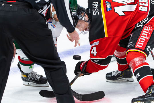Luleås Jonas Berglund tekar