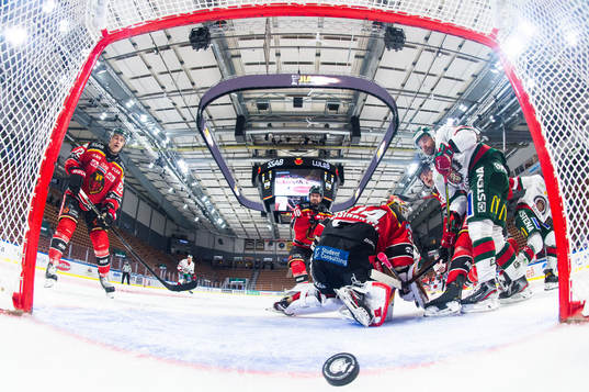 Frölunda gör 2-1