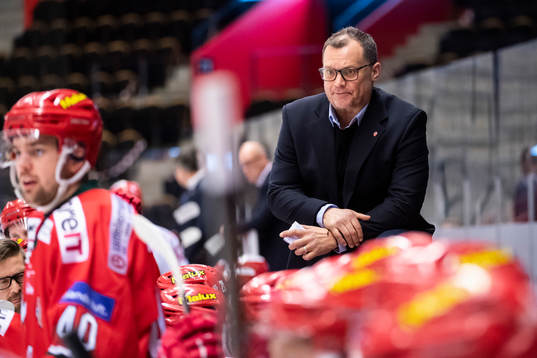 Modos tränare Magnus Sundquist