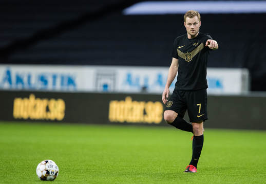 s Sebastian Larsson