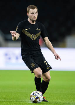 s Sebastian Larsson