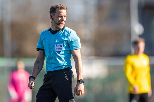 Domare Kristoffer Karlsson