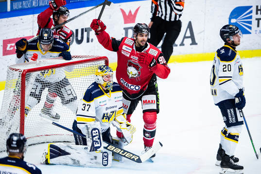 Malmö Redhawks Joseph Veleno jublar