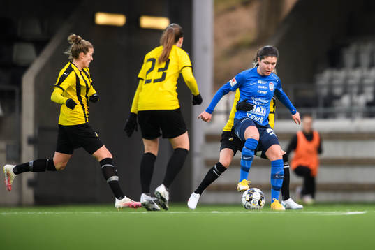 Eskilstunas Loreta Kullashi