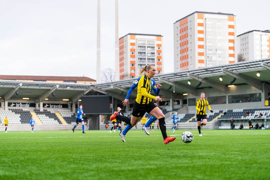 Häckens Stina Blackstenius