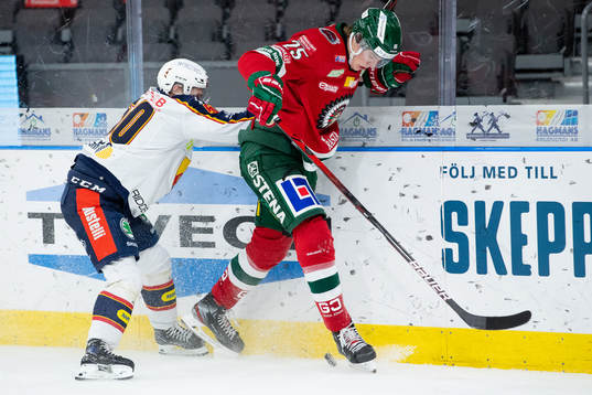 Djurgårdens Tobias Ekberg och Frölundas Elmer Söderblom