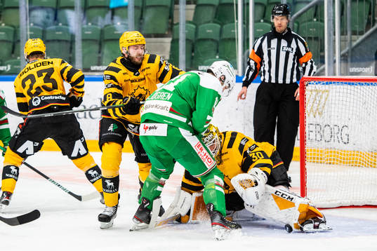 Rögles Mattias Sjögren och Skellefteås Petter Granberg