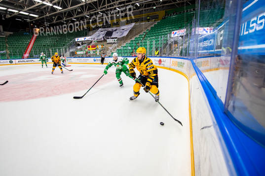 Skellefteås Joakim Lindström och Rögles Samuel Jonsson