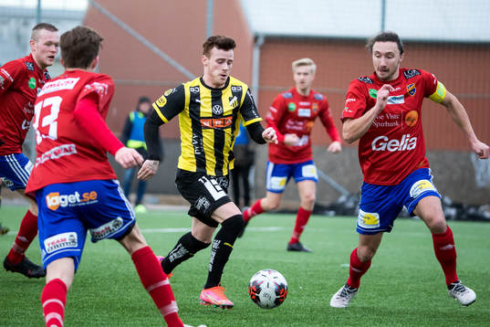 Häckens Tobias Heintz