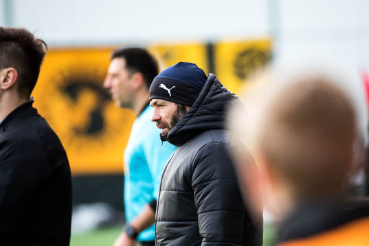 Häckens tränare Andreas Alm