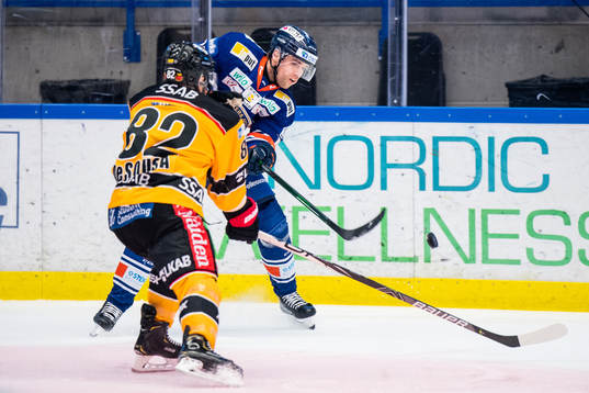 Växjös Emil Pettersson och Luleås Chris Desousa