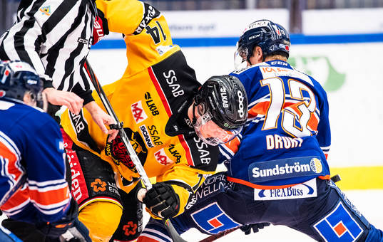 Växjös Jack Drury och Luleås Jonas Berglund