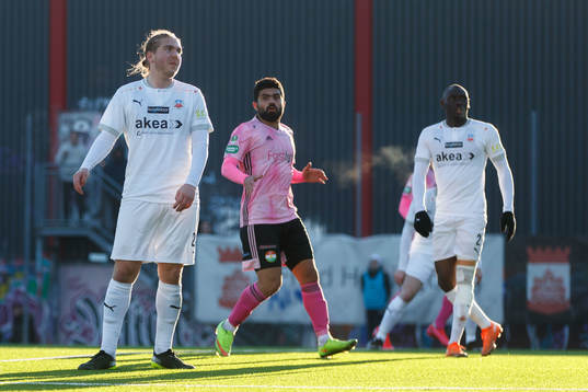 Helsingborgs Charlie Weberg deppar