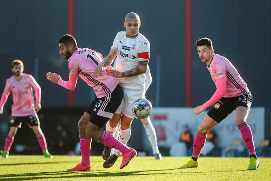 Dalkurds Rassa Rahmani och Helsingborgs Anthony van