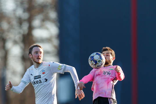 Helsingborgs Rasmus Jönsson och Dalkurds Haron Ahmed Zubair