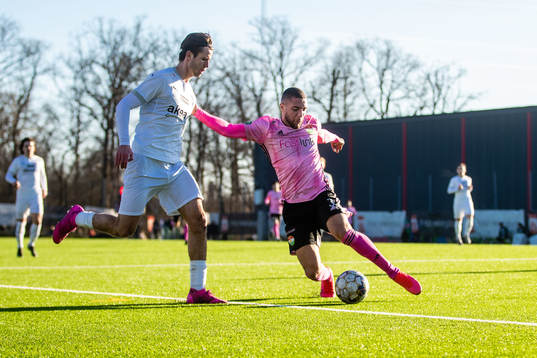 Helsingborgs Wilhelm Loeper och Dalkurds Alex Simovski
