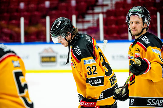 Luleås Oscar Engsund och Victor Berglund deppar