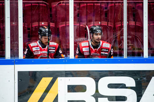 Malmö Redhawks Victor Backman och Joseph Veleno i