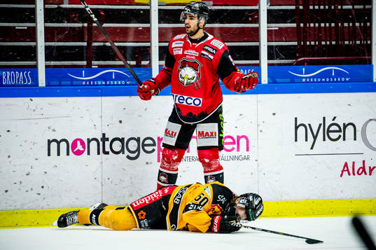 Malmö Redhawks Joseph Veleno utvisas