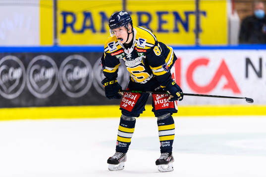 Södertäljes Hugo Gustafsson deppar