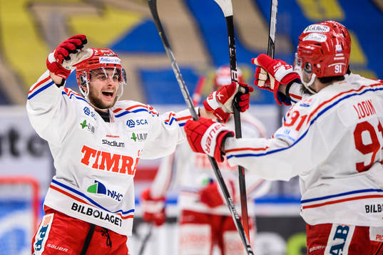 Timrås Jacob Olofsson jublar