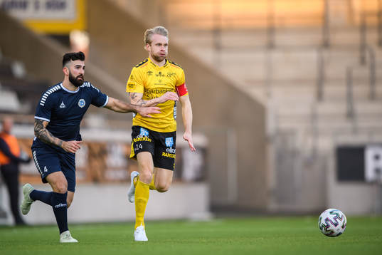 Utsiktens Allan Mohideen och Elfsborgs Johan Larsson
