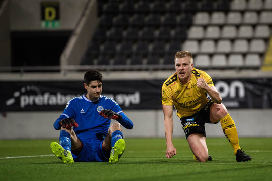 Elfsborgs Per Frick jublar