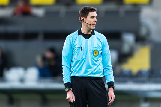 Domare Magnus Lindgren