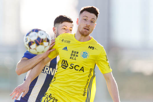 IFK Göteborg Kevin Yakob och Sundsvalls Alexander Blomqvist