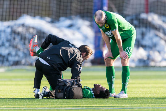 Hammarbys Abdul-Halik Hudu  har ont