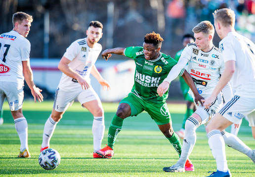 Hammarbys Akinkunmi Amoo och Oskarshamns Anton Agebjörn