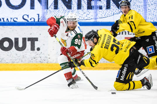 Moras Daniel Ljungren och Västerås Marcus Bergman