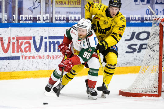 Moras Daniel Ljungren och Västerås Sebastian Benker
