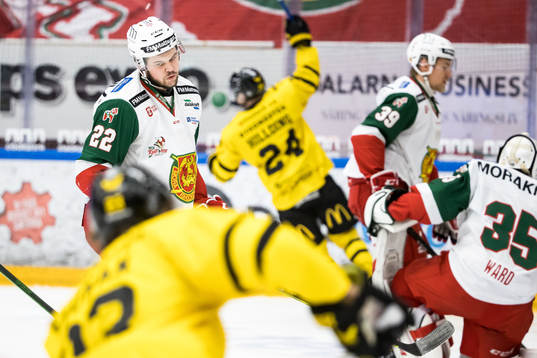 Moras Måns Carlsson deppar