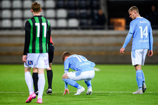 Malmö FFs Anders Christiansen har ont