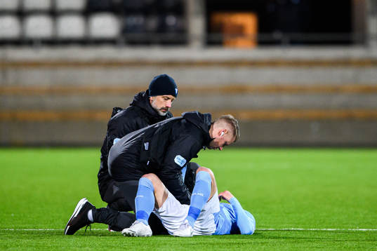 Malmö FFs Anders Christiansen har ont