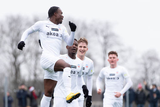 Helsingborgs Noel Mbo jublar