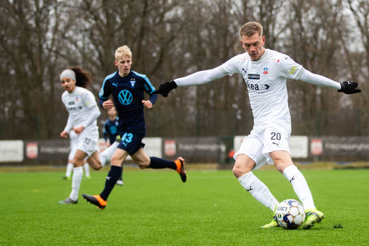 Helsingborgs Dennis Olsson