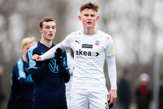 Malmö FFs Alexander Nilsson  och Helsingborgs Lucas Larsen